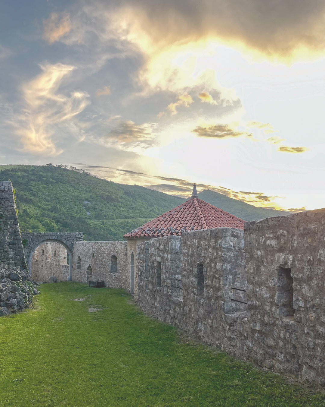 Neslišno – slišno, med netopirji