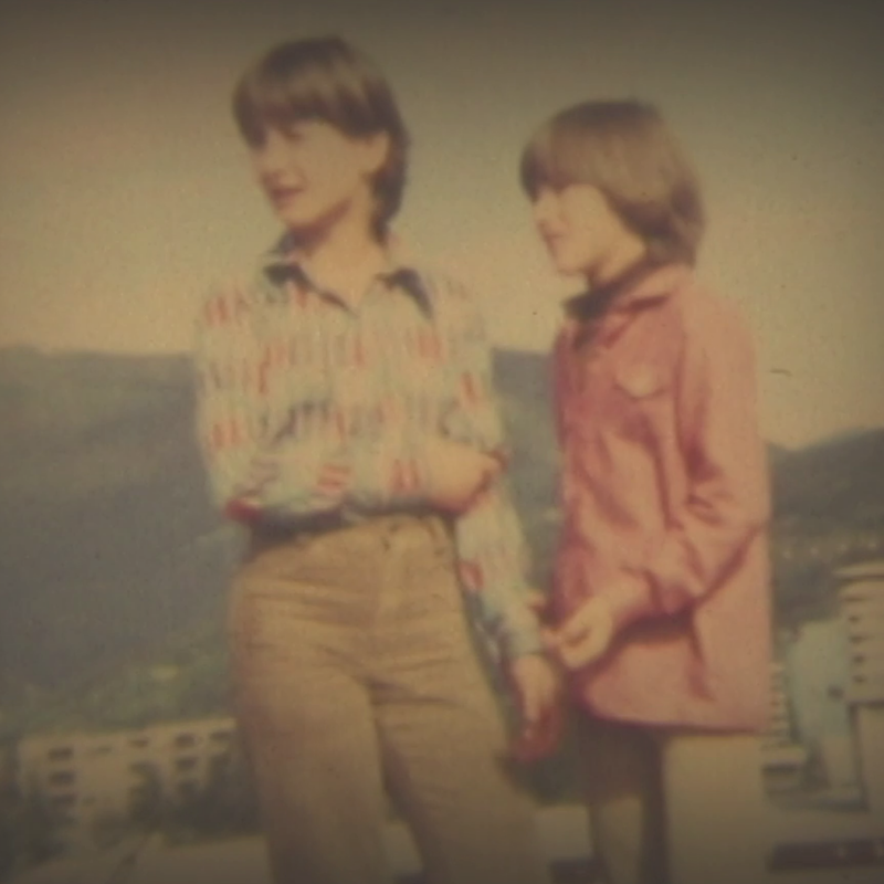 Predpremiera filma Ne pozabi me Anje Medved in Nadje Velušček