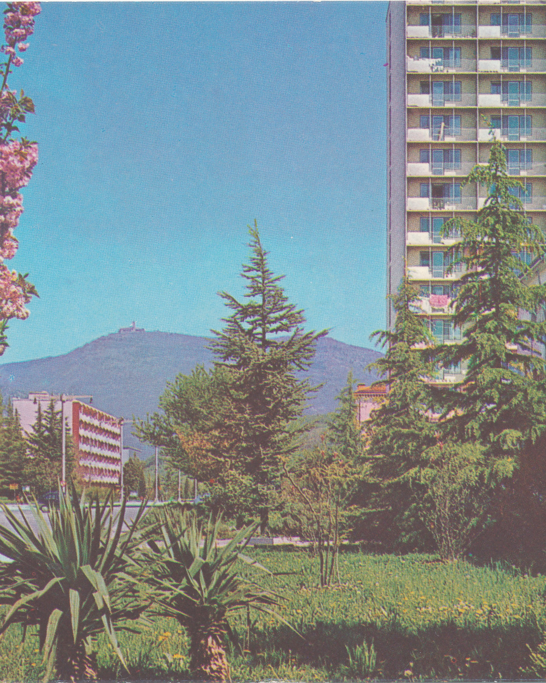 La splendente città invisibile La splendente città invisibile