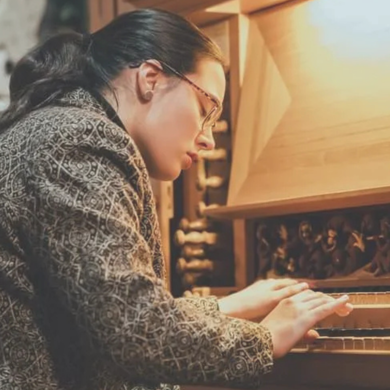 ANA MARIJA KRAJNC: SYMPATHIES BETWEEN BAROQUE AND ROMANTIC MUSIC 