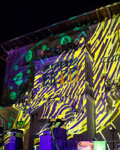 Lumoskop_lab: Static in Motion