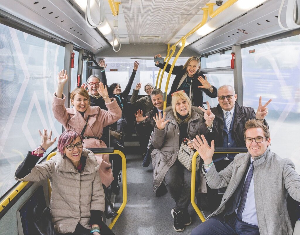 Bus3