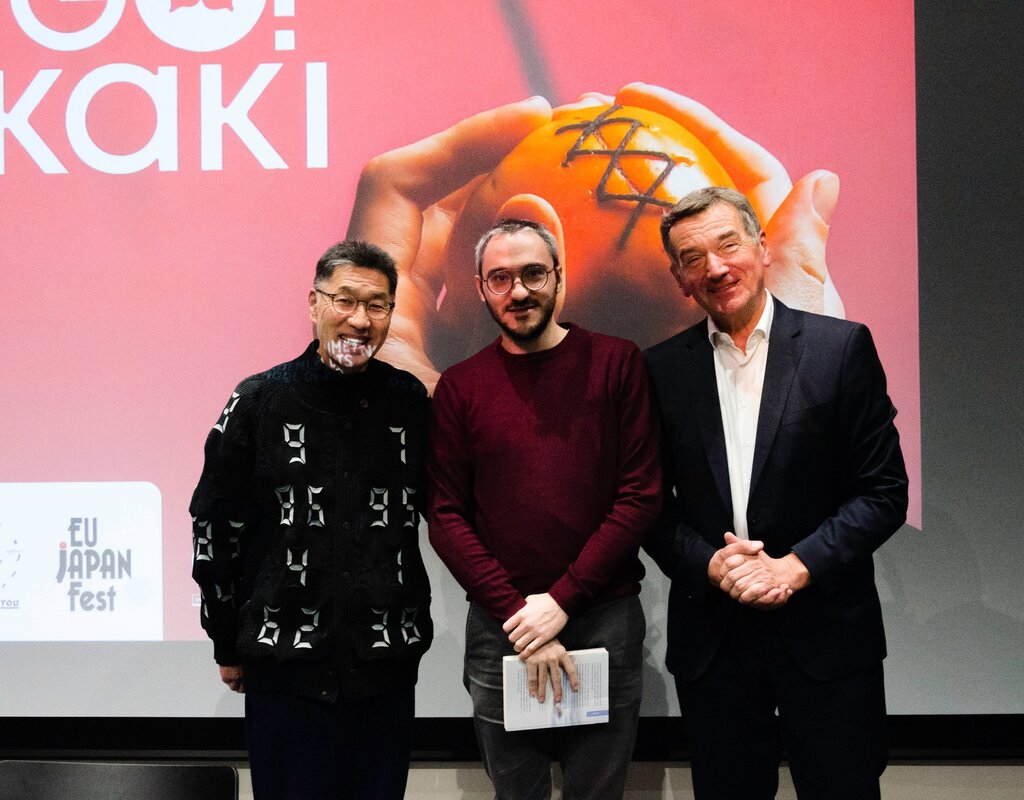 563969820 18369044671155342 5341433736692729620 N