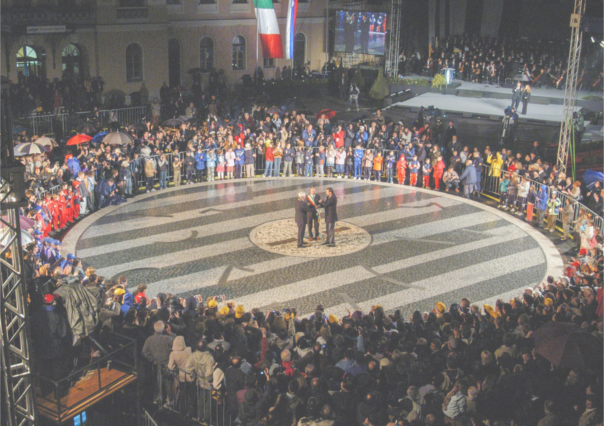 Mostra "Obiettivo confine" di Pierluigi Bumbaca 