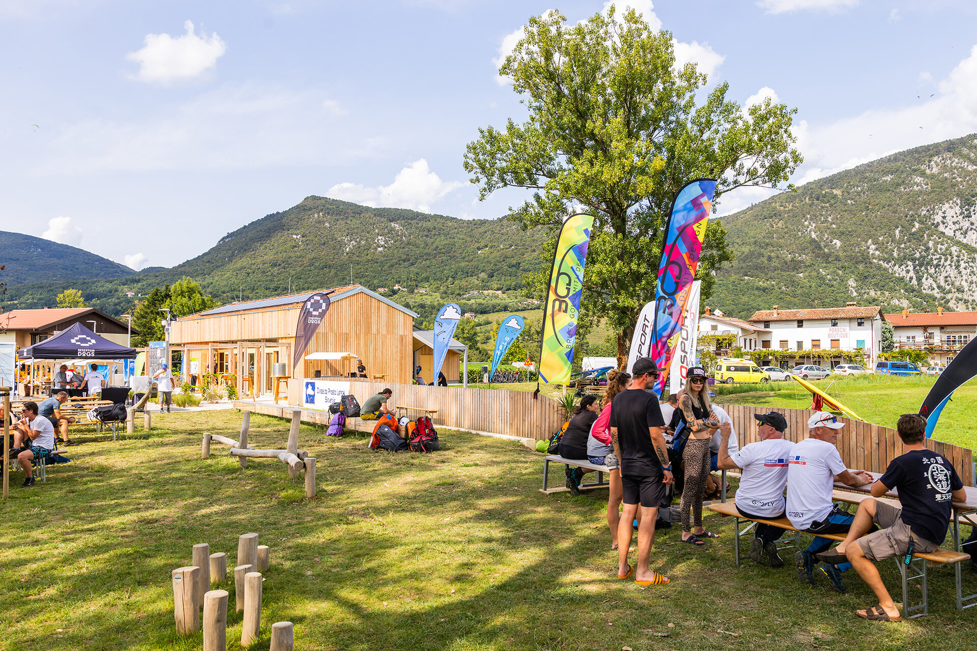 Otvoritev Letalne Sezone Na Lijaku