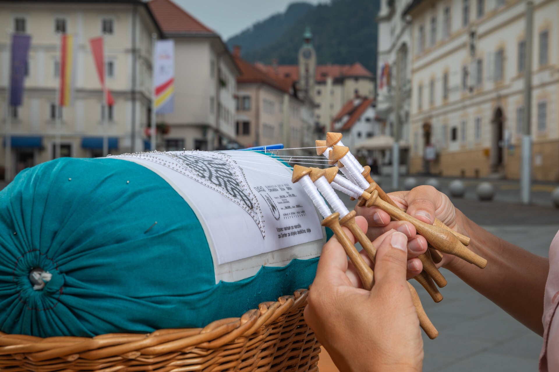 Čipkarska šola Idrija Čipkarska šola Idrija
