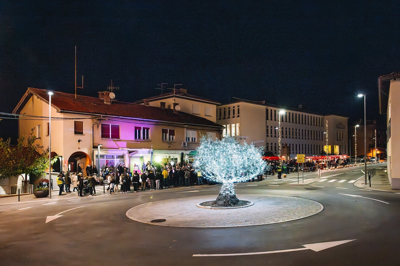 Christmas lights switch-on