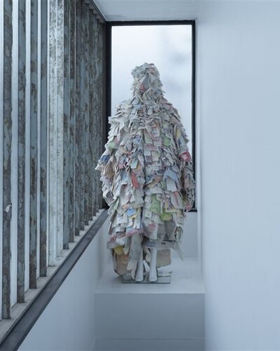 Fashionlands: Clothes Beyond Borders
