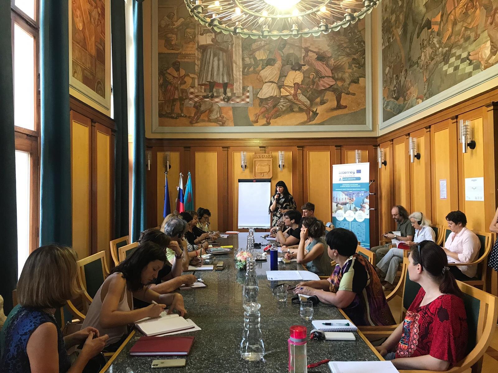 Social inclusion: meetings photos