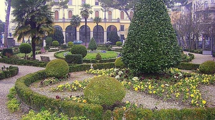 A CASA DI ANNA A CASA DI ANNA