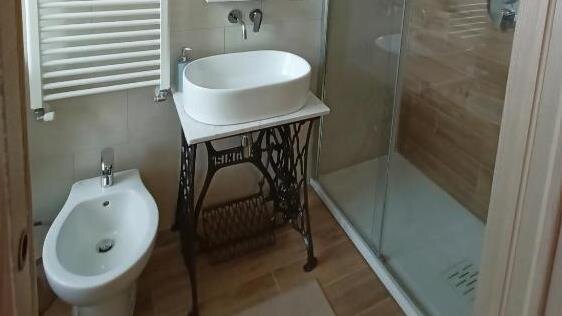 ALLA BIFORA ALLA BIFORA