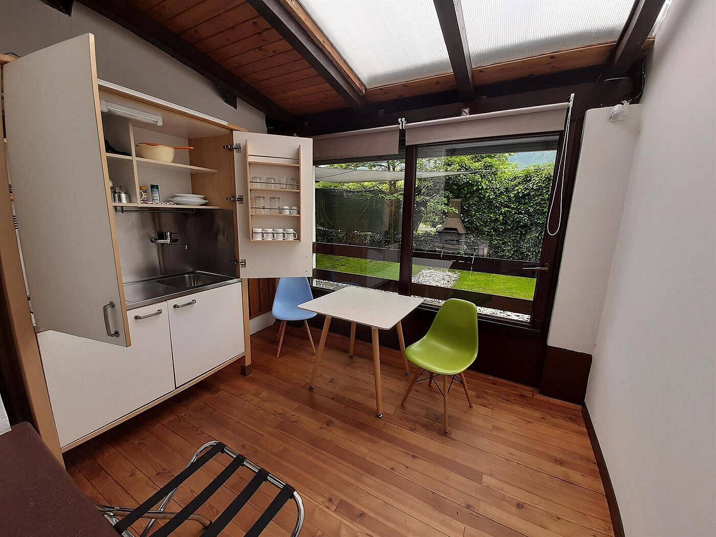ApartMa-Ra ApartMa-Ra