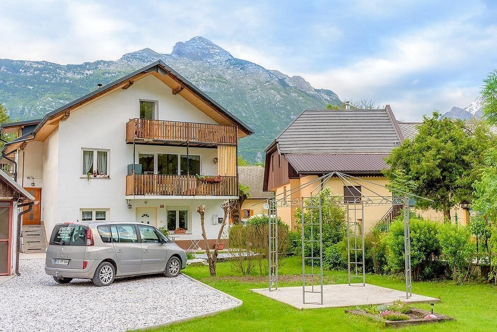 Apartmaji Slatenik Apartmaji Slatenik
