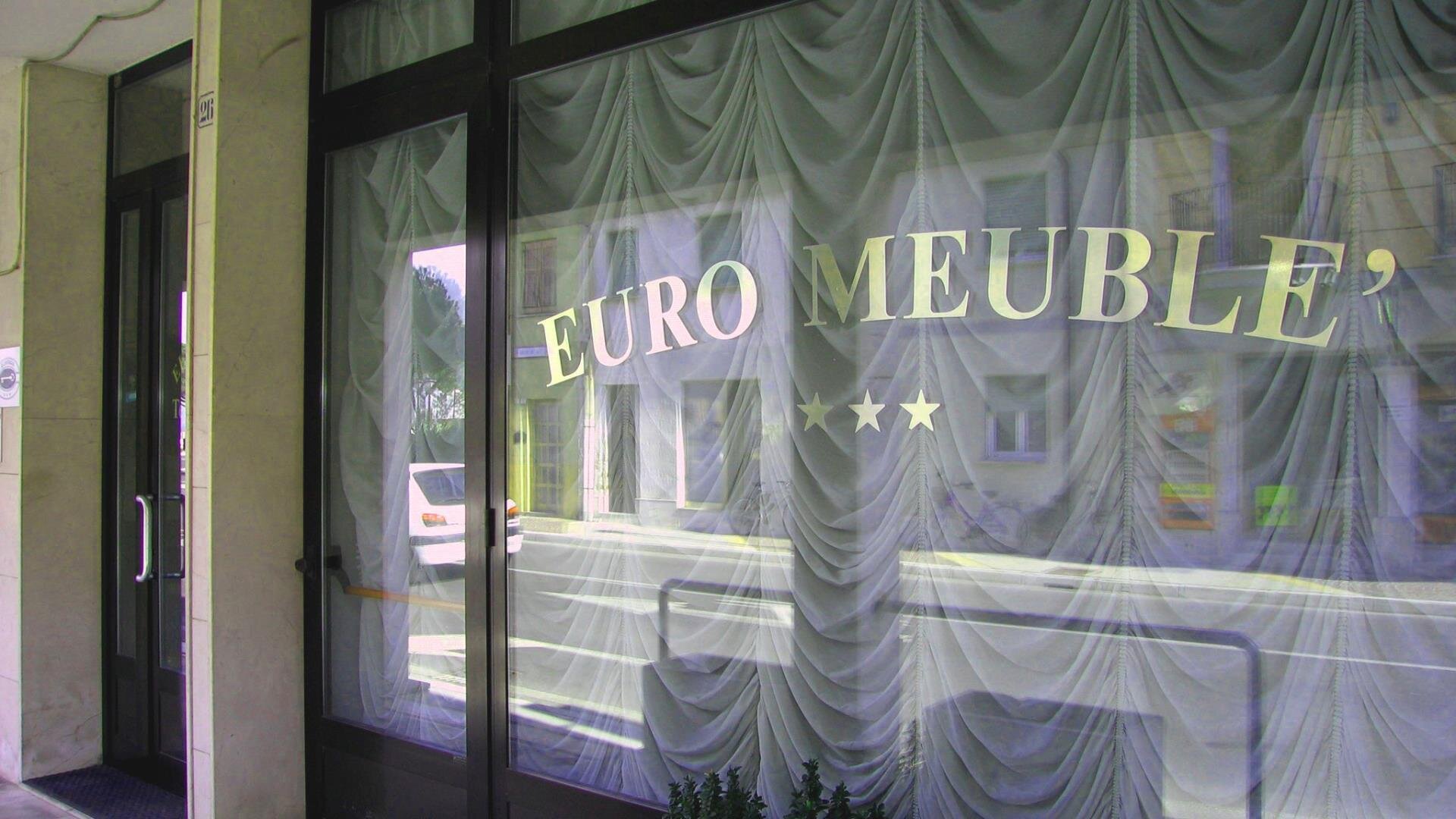EURO MEUBLE' EURO MEUBLE'