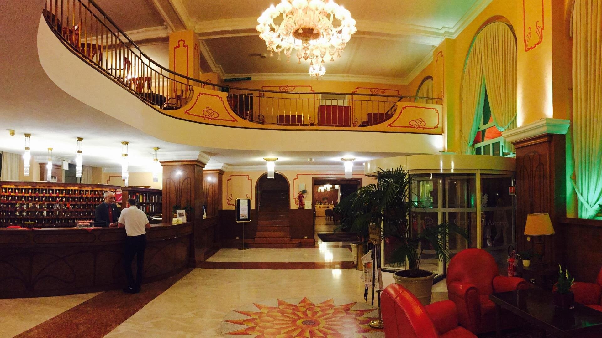 GRAND HOTEL ASTORIA GRAND HOTEL ASTORIA