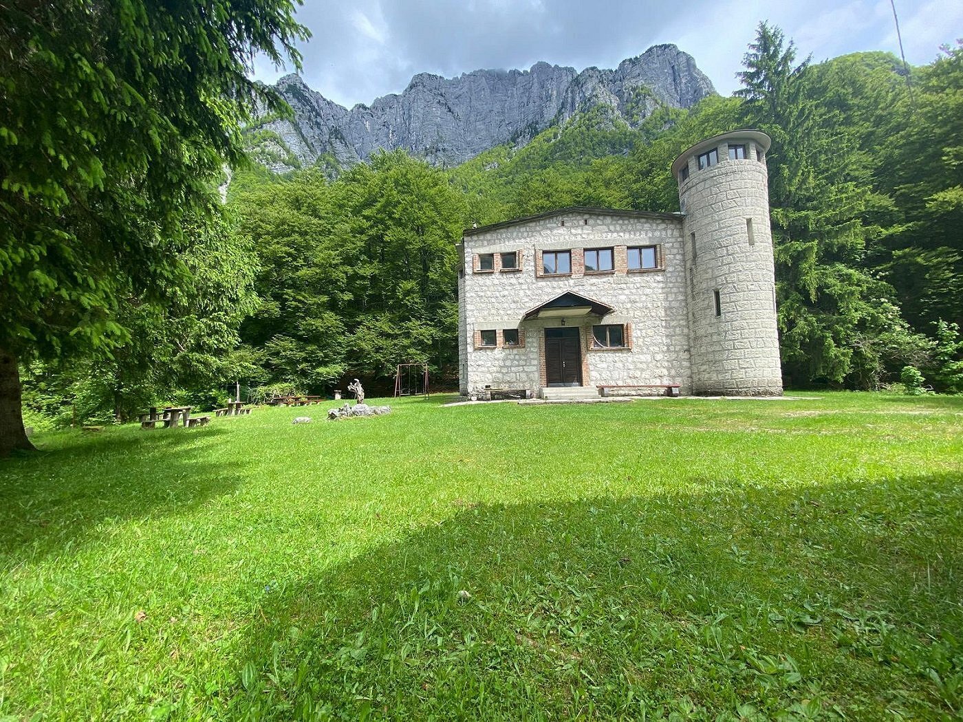 Hut Možnica Hut Možnica