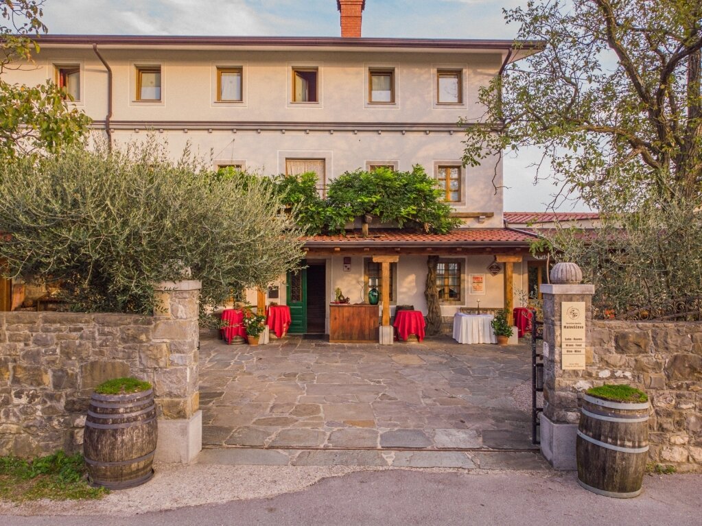 Turistična kmetija Malovščevo Turistična kmetija Malovščevo