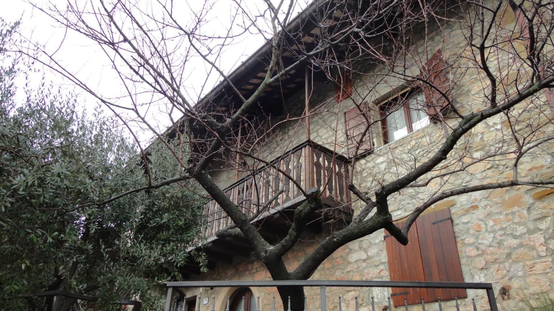 LA CASA DI DANI LA CASA DI DANI