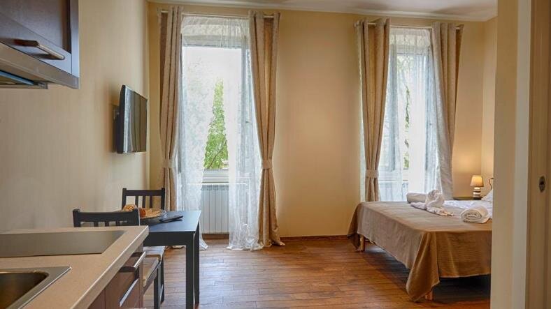 MIRAMARE LUXURY SUITES MIRAMARE LUXURY SUITES