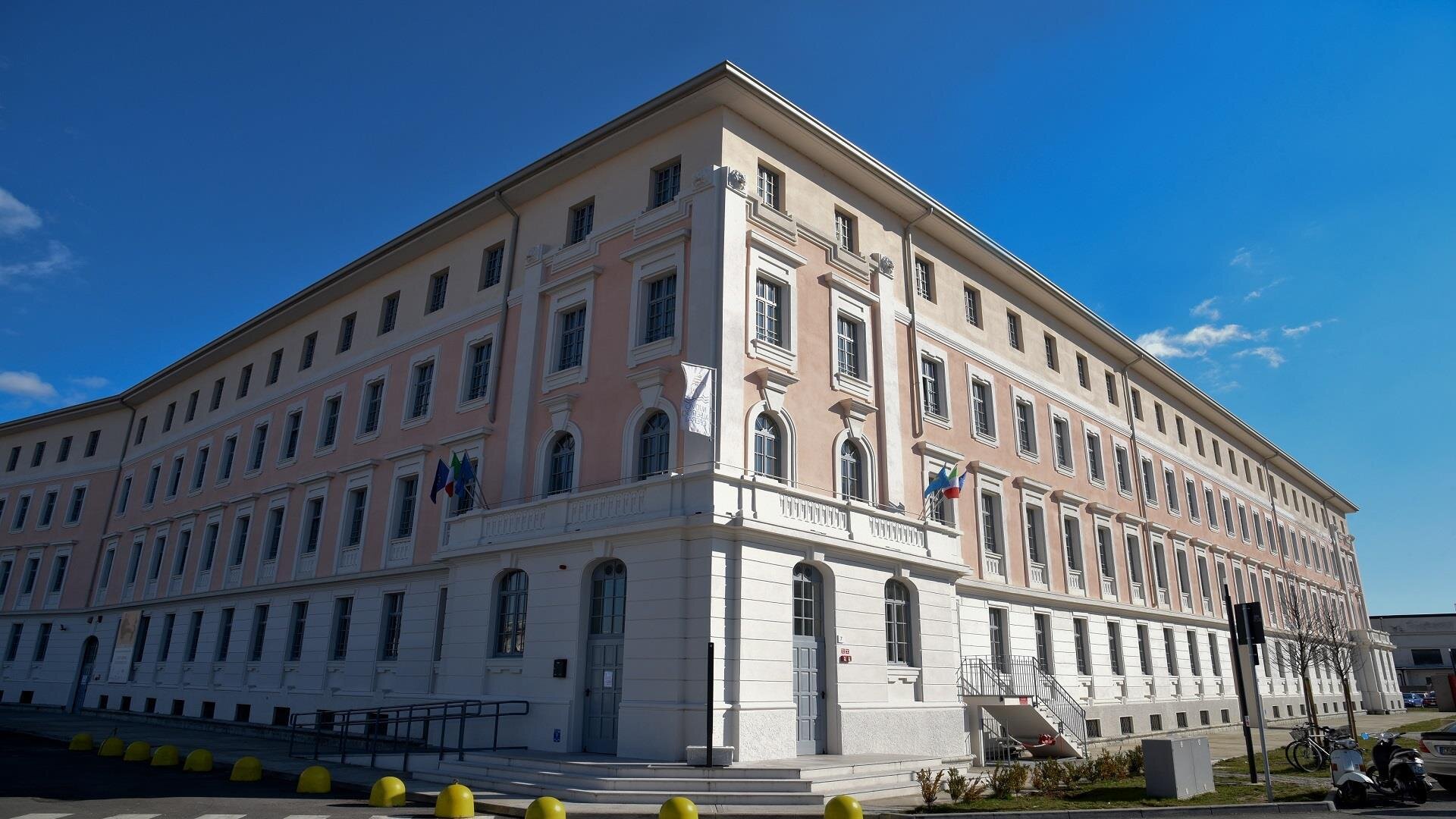 NUOVO ALBERGO OPERAI NUOVO ALBERGO OPERAI