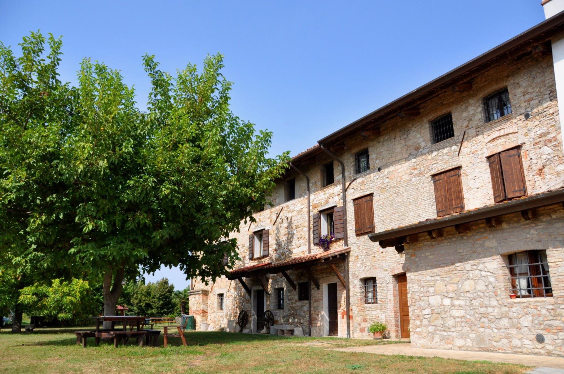 VILLA ASIOLA VILLA ASIOLA