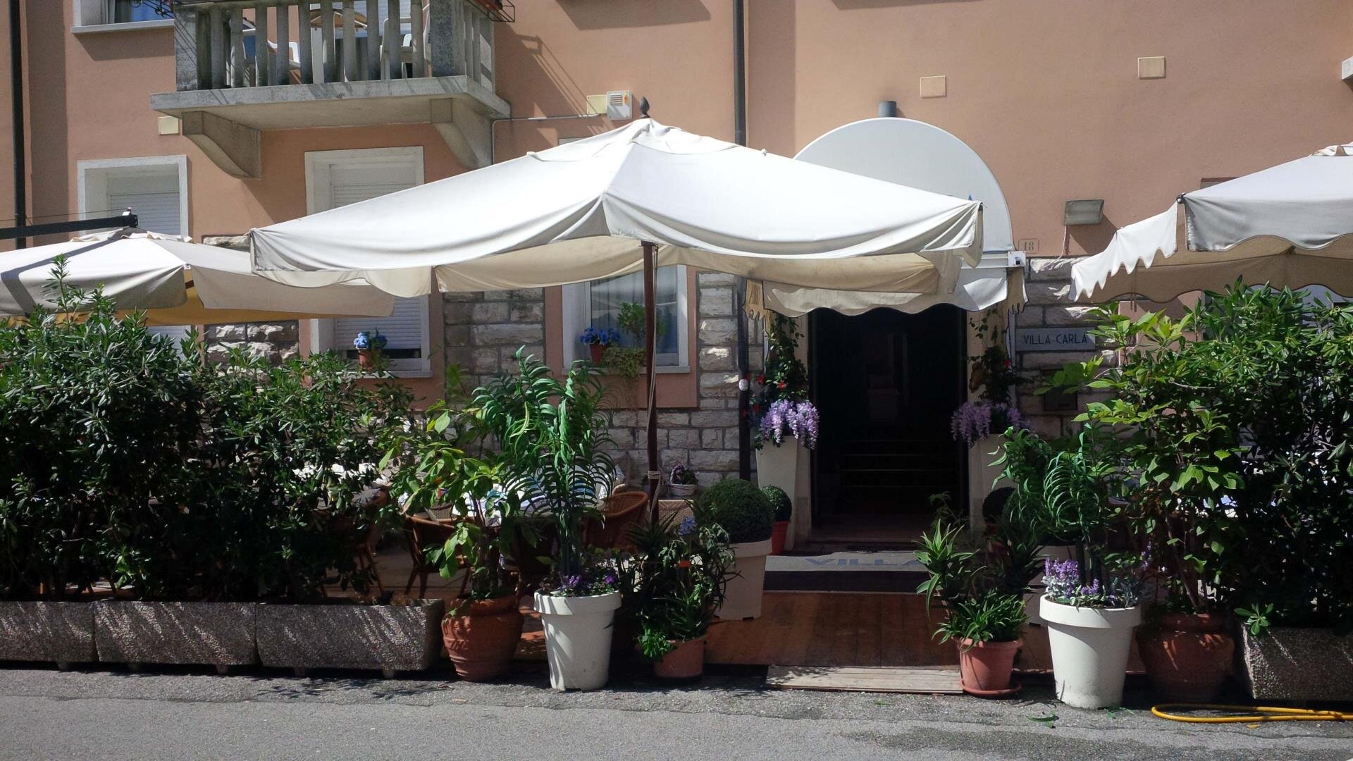 VILLA CARLA VILLA CARLA