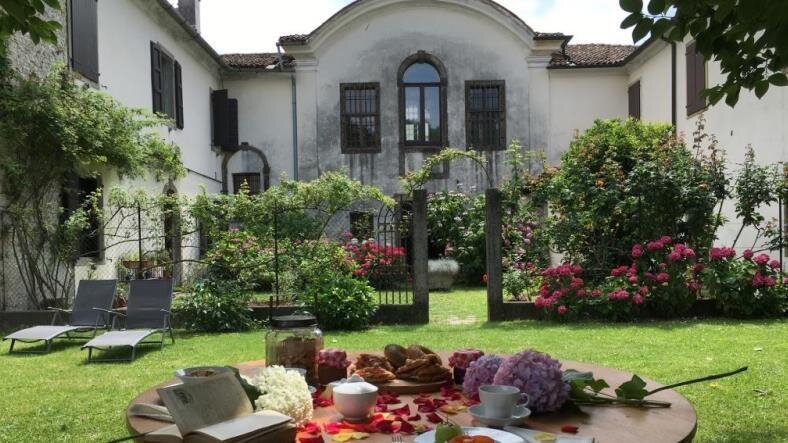 VILLA FRANCESCA VILLA FRANCESCA