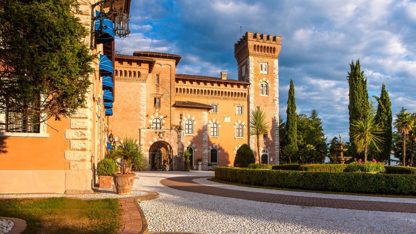 Castello di Spessa Castello di Spessa