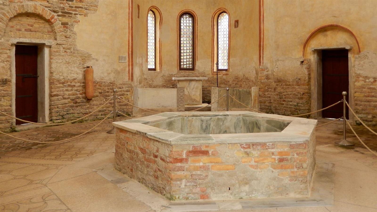 Battistero di Grado Battistero di Grado