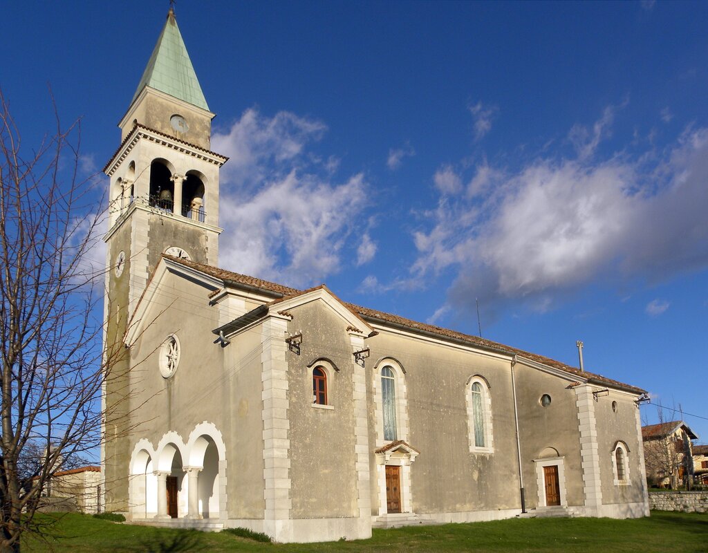 Saint Martin's Trail