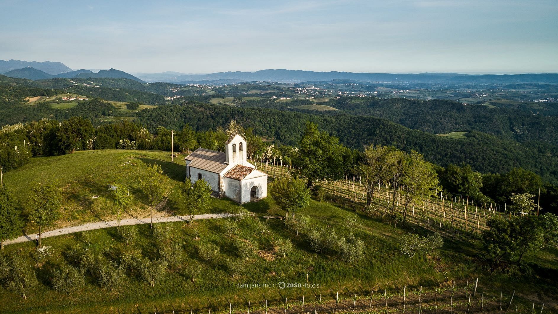 Cerkev sv. Andreja, Vrhovlje pri Kožbani Cerkev sv. Andreja, Vrhovlje pri Kožbani
