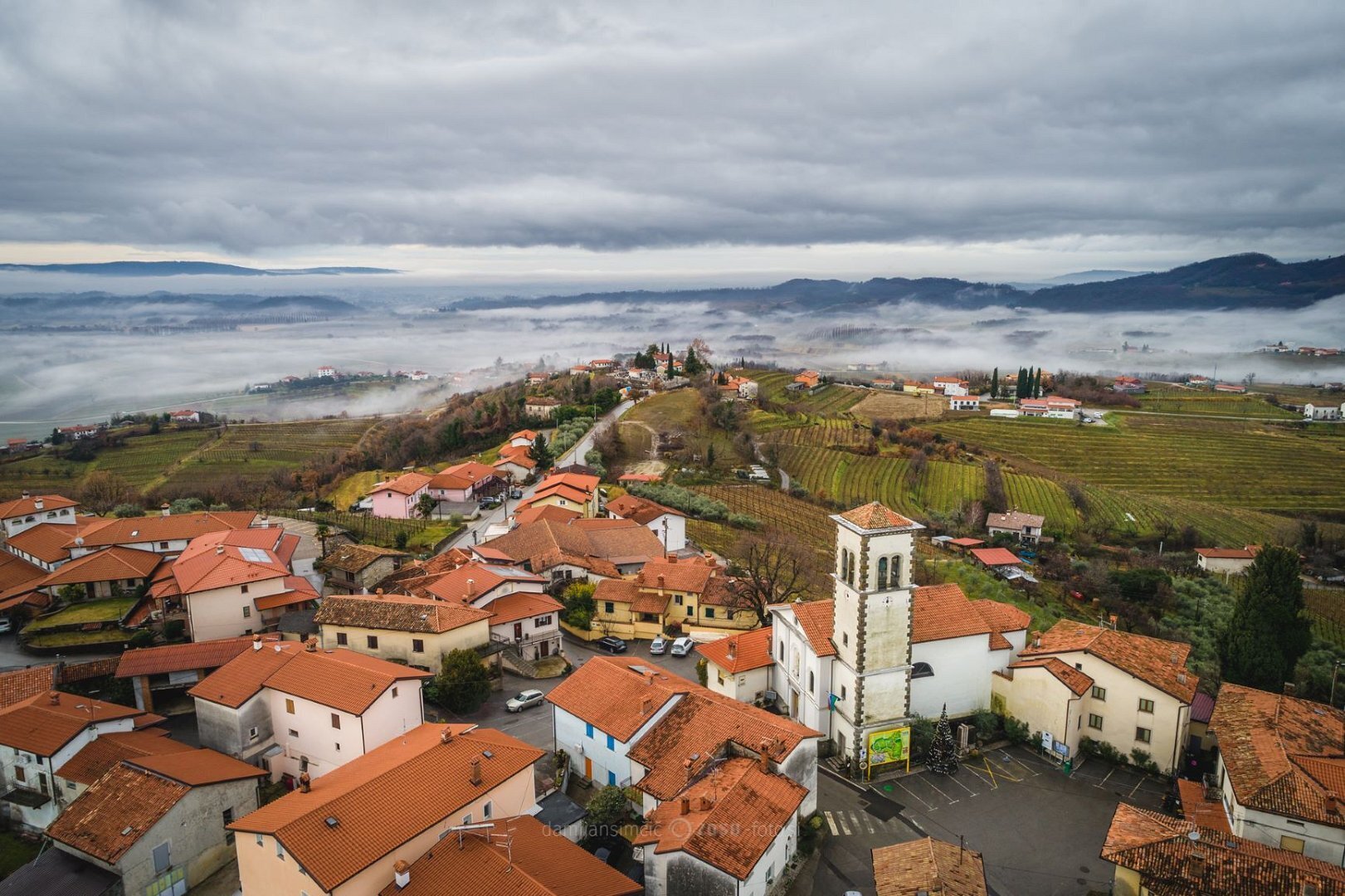 Župnijska cerkev Marijinega vnebovzetja, Medana Župnijska cerkev Marijinega vnebovzetja, Medana