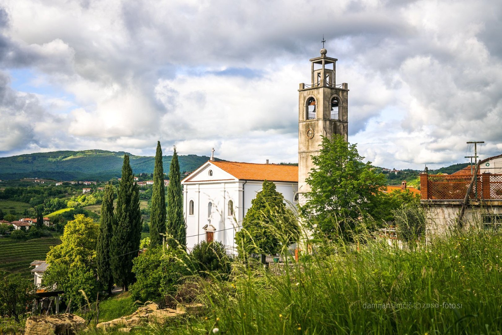 Župnijska cerkev sv. Hieronima, Kozana Župnijska cerkev sv. Hieronima, Kozana