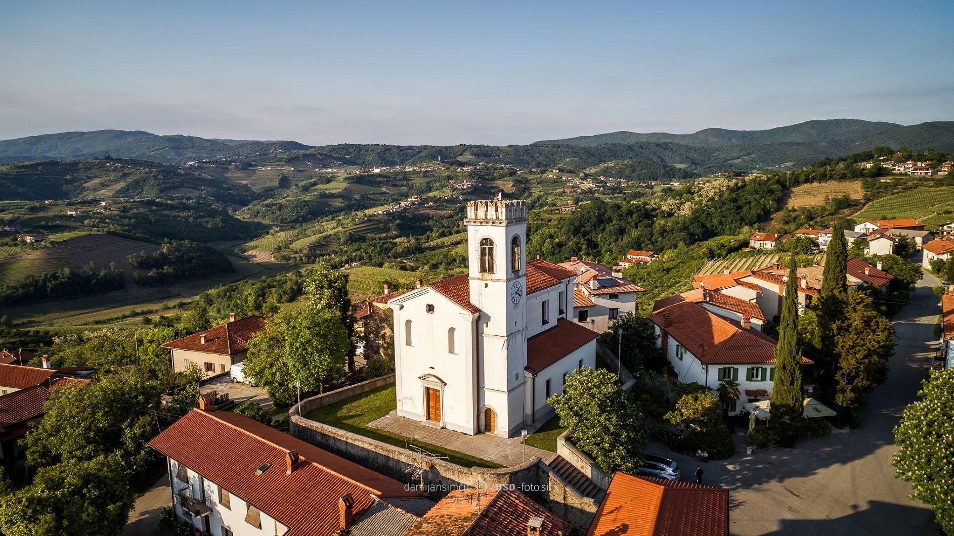 Parish Church of St. Nicholas, Gornje Cerovo Parish Church of St. Nicholas, Gornje Cerovo