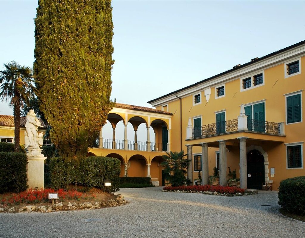 Proxyvfs.axd Main Image Hd R25911 Esterno Gorizia Palazzo Coronini Luigi Vitale 1 Jpg