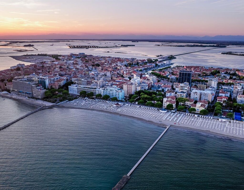 Proxyvfs.axd Main Image Hd R102369 File Jpg