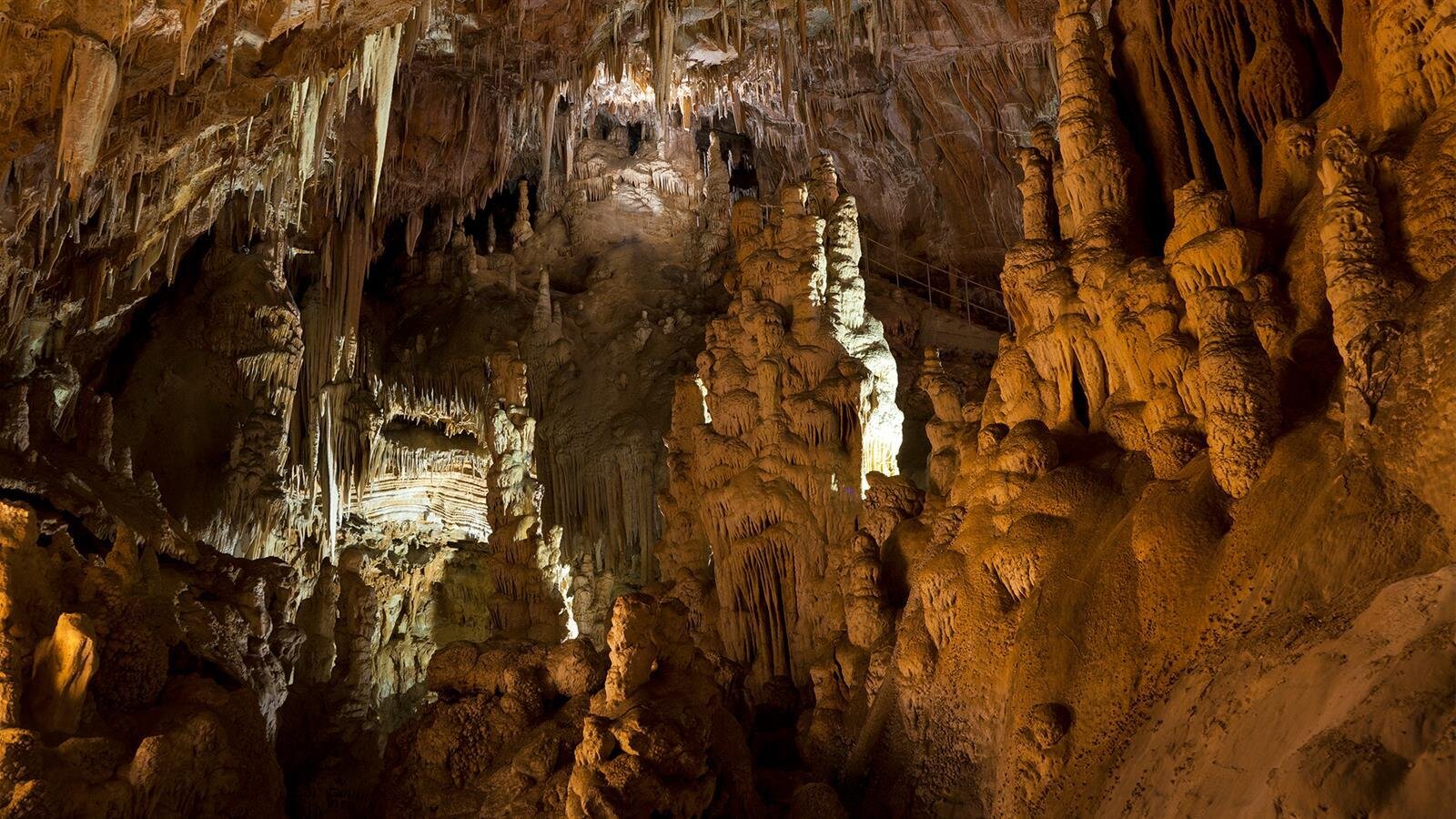 Grotta delle Torri di Slivia Grotta delle Torri di Slivia
