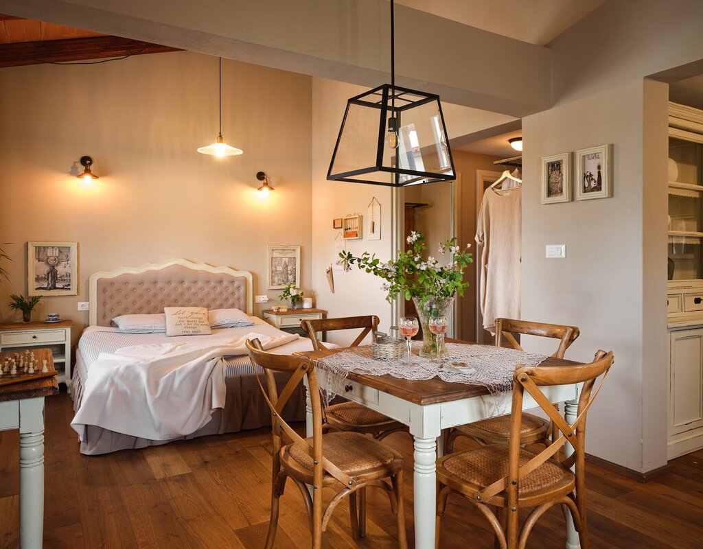 Upload Gallery 2268 St Daniel 128