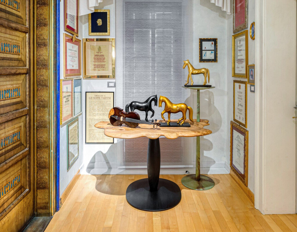 Upload Gallery 606 07 Galerija Oskar Kogoj Web Obrezana Zavesa 4