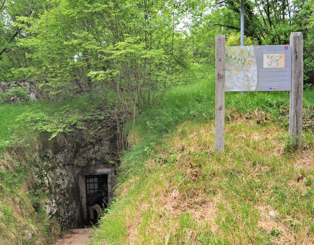 Grotta Klobasja