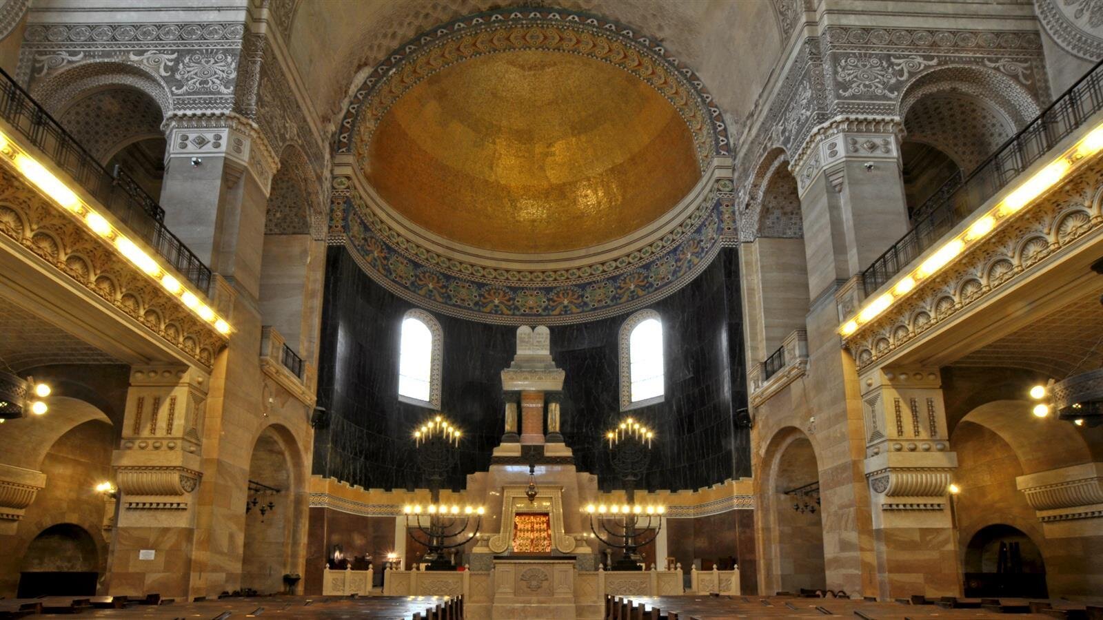 La Sinagoga di Trieste La Sinagoga di Trieste