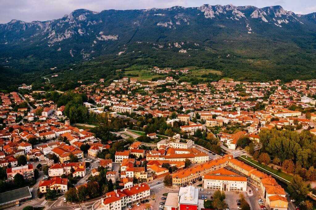 Files 12071 Cache C Prw Juremakovec 180 Ajdovscina C Prw C Prw