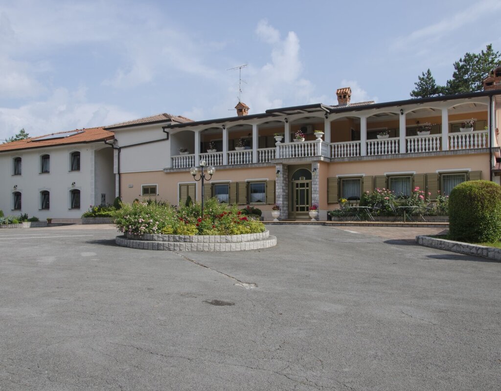 Motel e ristorante Finida