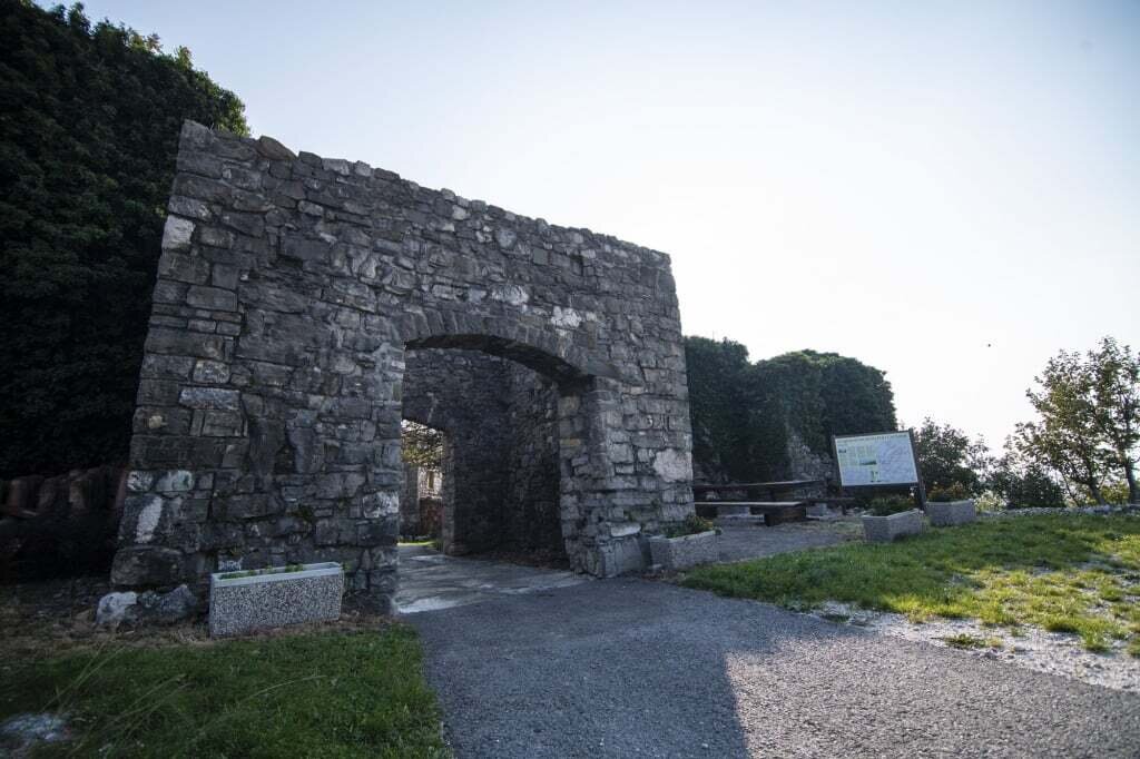 Tabor above Črniče